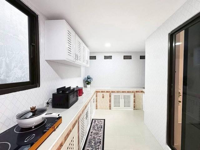 บ้านเช่า บ้านพร้อมอยู่ พิกัด เนินพลับหวาน ใกล้ตลาด เเละร้านสะดวกซื้อมากมาย