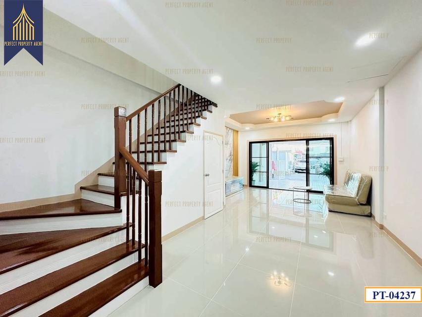 ทาวน์เฮ้าส์นันทิชา 4 พร้อมอยู่ราคาย่อมเยาว์ 8