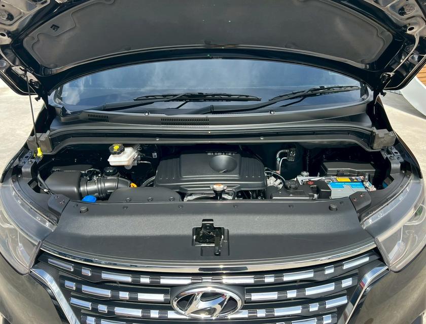 ปี 2021 HYUNDAI H1, DELUXE สภาพสวย 6