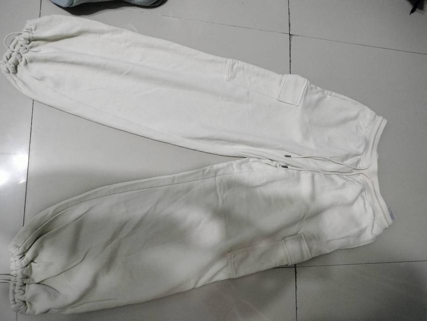 กางเกงวอร์ม. Uniqu. แท้ s-m  ตัวละ 140 รวมส่ง 4