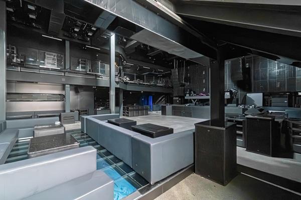 ปล่อยเช่า ผับ ไนต์คลับ (Nightclub) เซ้งอาคาร 3 ชั้น 2,100 ตรม. ทำเลใจกลางเอกมัย สามารถดำเนินธุรกิจต่อได้ทันที โทร 090-6360022 1