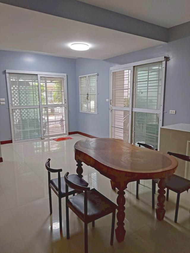 ขายด่วน บ้านพร้อมอยู่ ใกล้เมกาบางนา บรรยากาศสงบ เป็นส่วนตัวในโครงการคุณภาพ 9