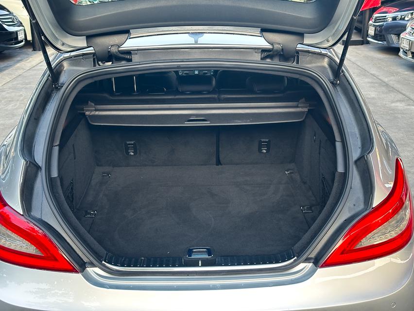 ขายรถ Benz CLS 250D 2.1 W218 Shooting Brake AMG CDI Wagon ปี 2013 สีเทา เกียร์ออโต้ รูปที่ 8