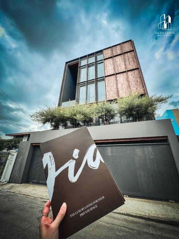 🌿 บ้านเดี่ยวดีไซน์หรู สระว่ายน้ำ Inside–Out รองรับทุกเจเนอเรชัน 11