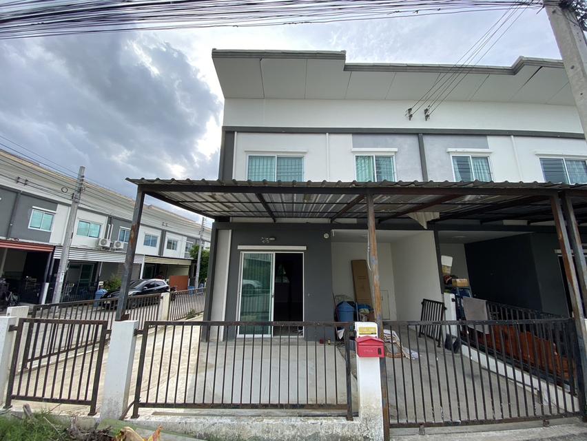 ทาวน์เฮ้าส์(หลังริม)22.7ตรว. แลนซีโอ คริป บางนา-สุวรรณภูมิ 2