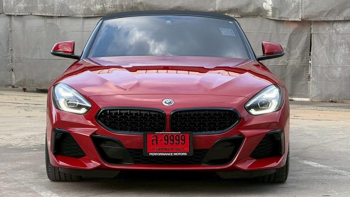 BMW Z4 sDrive30i M Sport ปี2022 สีแดง 8