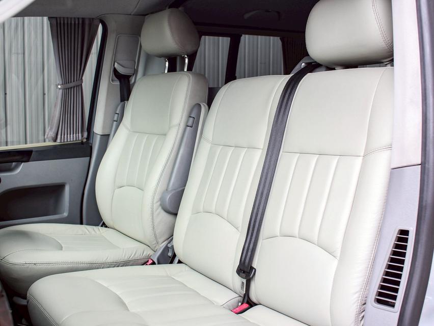 VOLKSWAGEN CARAVELLE 3.2 V6 2008  11