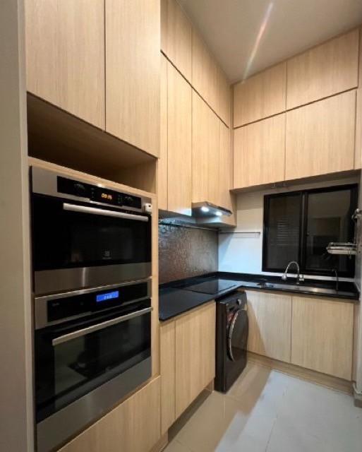ขายทาวน์โฮม 3.5 ชั้น เนื้อที่ 22 ตารางวา Arden พระราม 3 Fully furnished ใกล้โรงเรียนนานาชาติ King College เซ็นทรัล พระราม 3