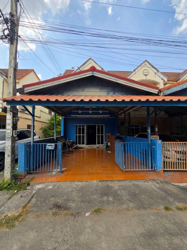 ขายทาวเฮ้าส์2ชั้น หมู่บ้าน ประภัสสรเนเชอรัลปาร์ค ใกล้เครือสหพัฒน์ จังหวัดชลบุรี 1