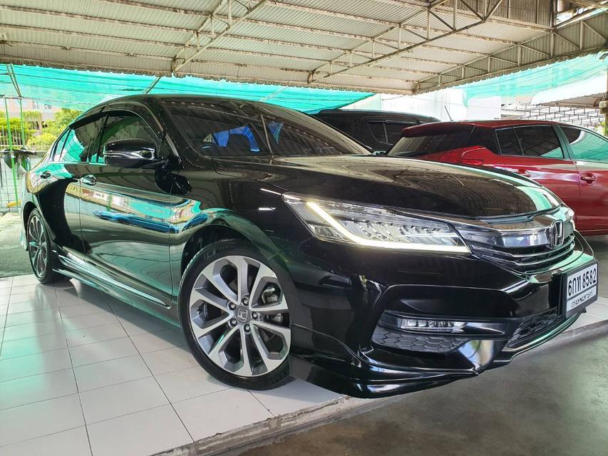 2017 Honda ACCORD 2.0 EL i-VTEC รถเก๋ง 4 ประตู รถบ้านแท้ 1