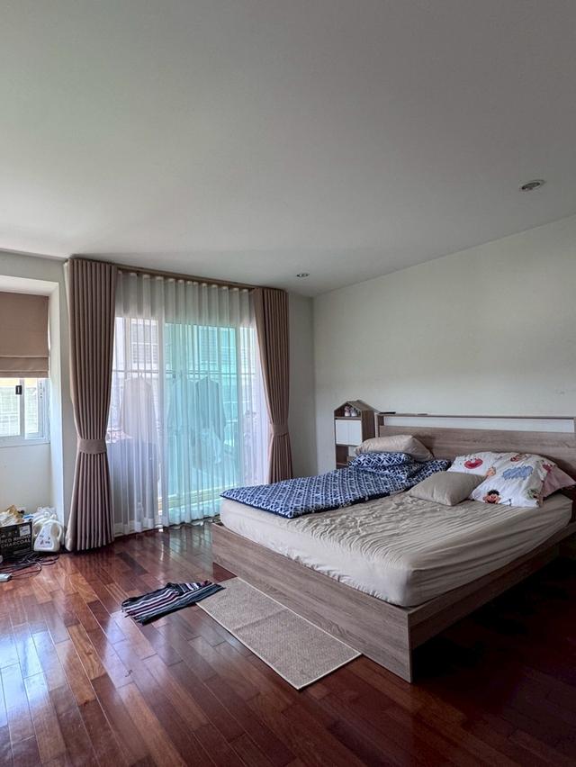 ขายทาวน์โฮม 3 ชั้น(มีดาดฟ้า)หลังริม ซ.อ่อนนุช 74/1 เหมือนบ้านแฝด 5