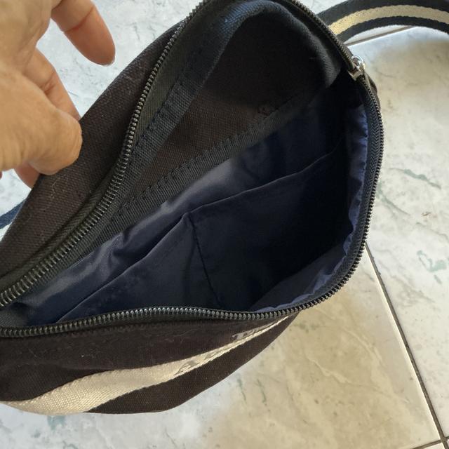 กระเป๋าคาดอก คาดเอว มือสองสวยๆ 3