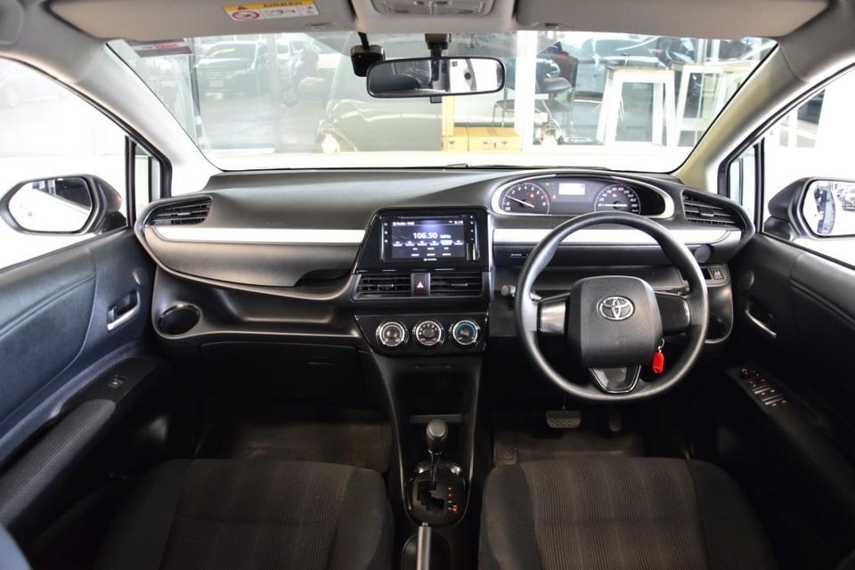 รหัส TKG3662 TOYOTA SIENTA 1.5 G ปี 2022 3