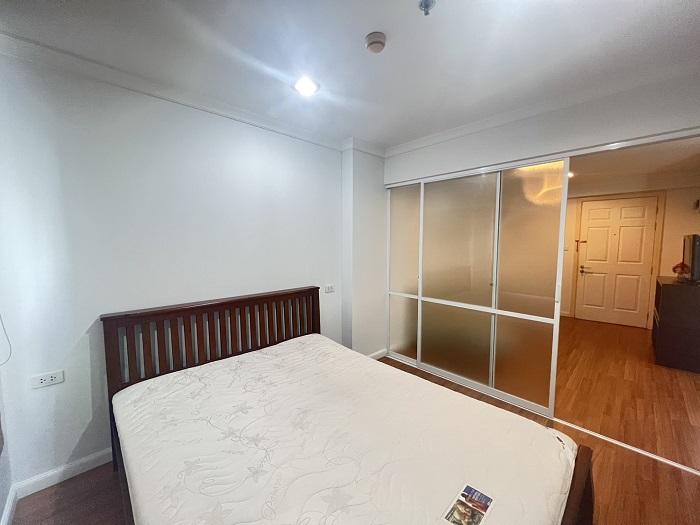 เช่าถูก 10,000 บาท ** 1 ห้องนอน ** รหัส 060049 ** ลุมพินี สวีท ปิ่นเกล้า ** ติดรถไฟฟ้า บางยี่ขัน ** 088-398-3835 MR.BOAT 7