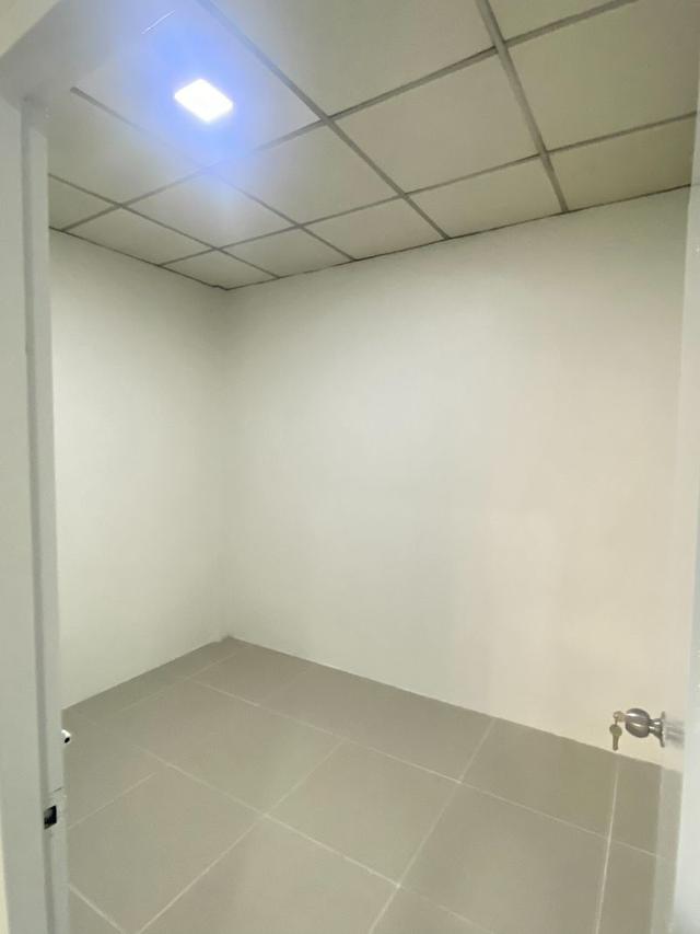 ขาย :ทาวน์เฮาส์ 2 ชั้น, เนื้อที่ 16 ตรว. หมู่บ้านเลิศอุบล วัชรพล ถนนร่วมมิตรพัฒนา แขวงท่าแร้ง เขตบางเขน จังหวัดกรุงเทพมหานคร ( 11