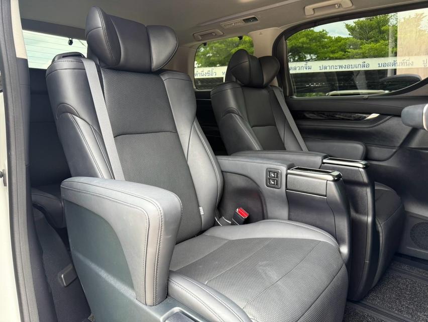 (แจ้งรหัสรถ SG9316) Toyota Alphard 2.5 SC ปี2023 แท้ รูปที่ 12