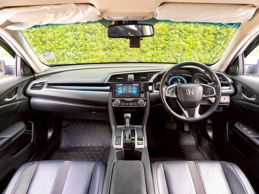 Honda Civic FC 1.8 EL ปี 2019 14