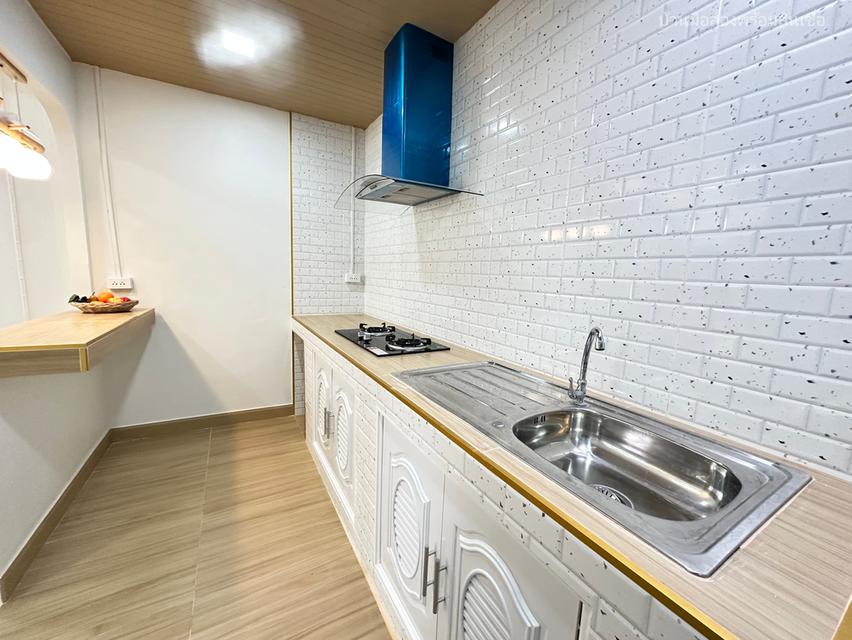 หมู่บ้านบุศรินทร์ พระยาสุเรนทร์ 40  9