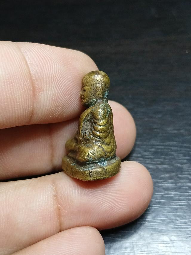 หลวงพ่อเงิน วัดบางคลาน 3