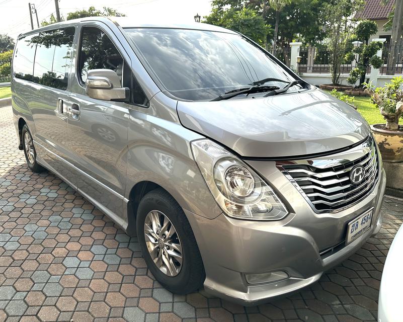 ขาย Hyundai H-1 2.5 Deluxe เจ้าของขายเองมือเดียว เช็คประวัติได้ 1