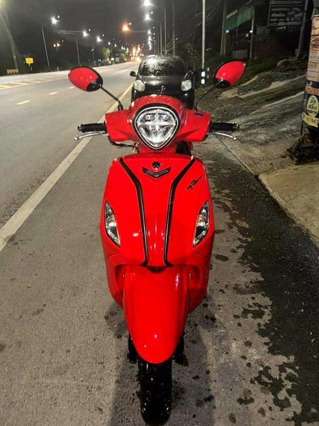 Yamaha Filano สีแดง 3