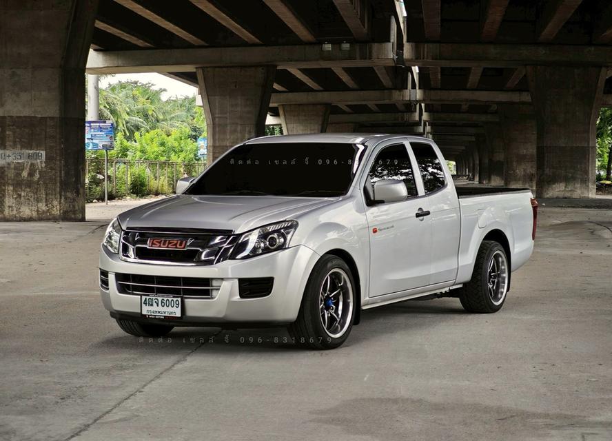 Isuzu D-MAX 2.5 Space-Cab MT ปีคศ. 2013