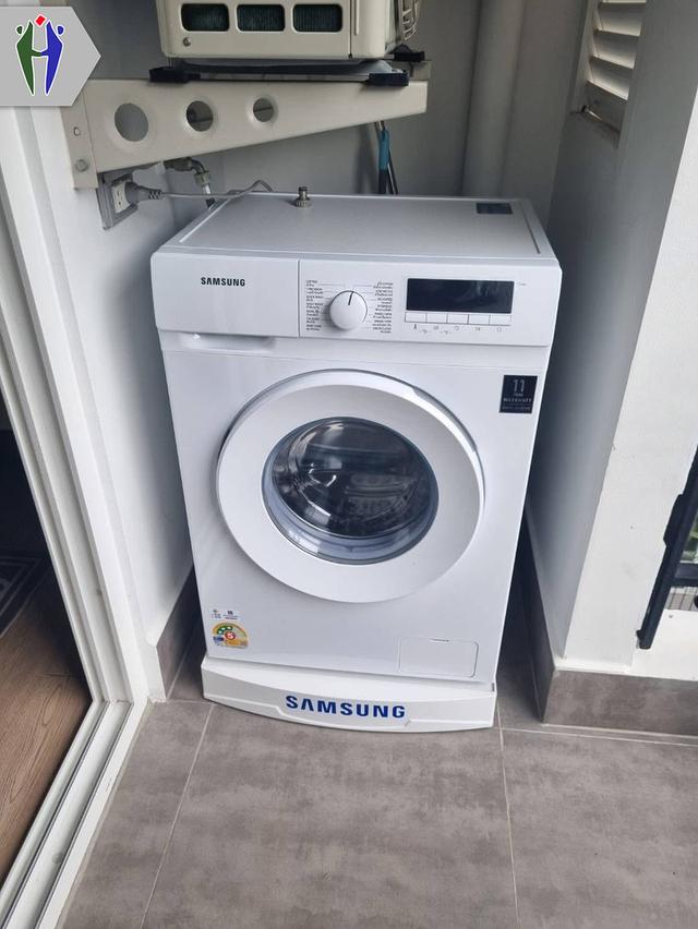 คอนโดให้เช่า เซเว่นซี2 นาจอมเทียน  1ห้องนอน •	ขนาด 35 ตารางเมตร สตูดิโอ ห้องนอน 1 ห้องน้ำ •	2 เครื่องปรับอากาศ, ตู้เย็น •	ระเบียงวิวสระว่ายน้ำพร้อมเฟอ 10