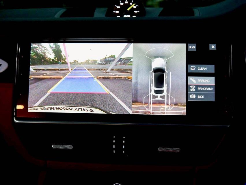 Cayenne E-Hybrid Coupe Sport Package 17