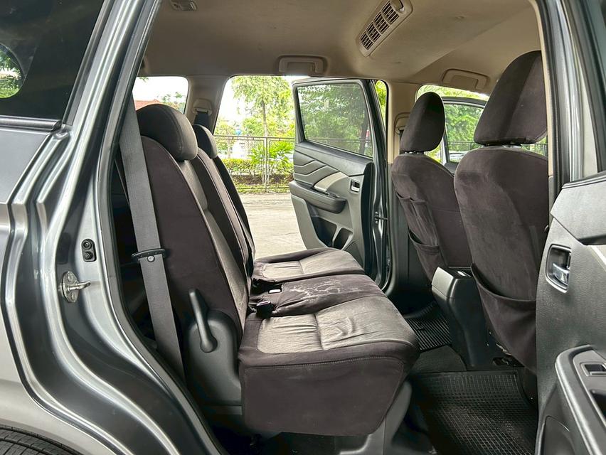 ขายรถ Mitsubishi Xpander 1.5GLS ปี 2019 สีเทา เกียร์ออโต้ 10