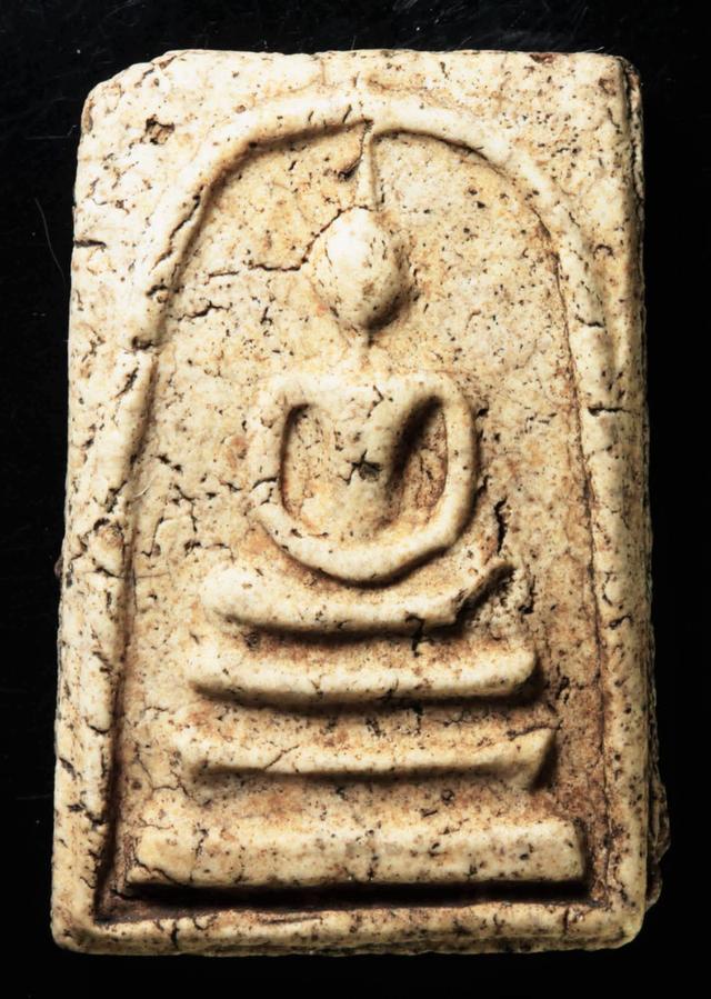 เปิดพระสมเด็จสนใจสอบถามได้ครับ