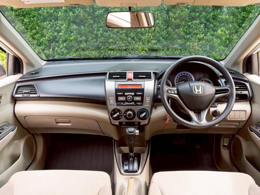Honda City 1.5V ปี จด 2013 ประกันเครื่องเกียร์3ปี/ 30,000 km 12