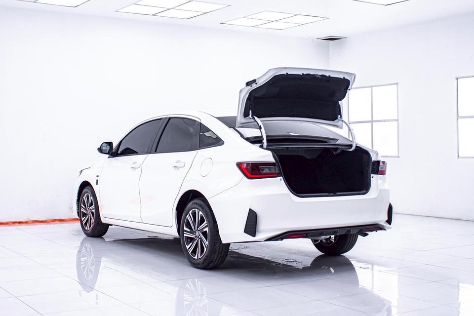 รหัสรถ 1D318 TOYOTA YARIS ATIV SPORT  2022 10
