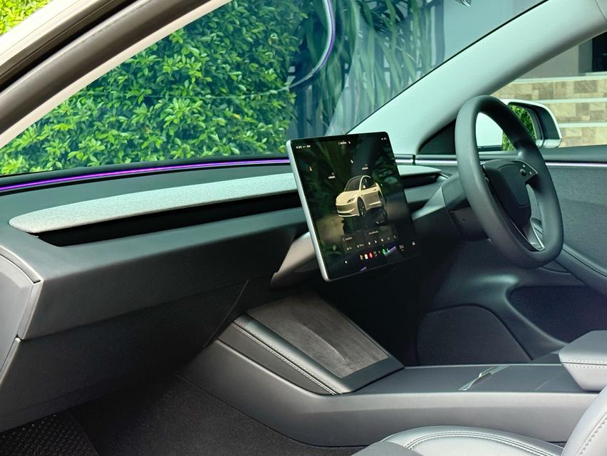 2024 TESLA MODEL 3 รถมือเดียวออกป้ายแดง สภาพป้ายแดง รถวิ่งน้อย เข้าศูนย์ตลอด รถไม่เคยมีอุบัติเหตุครับ รูปที่ 12