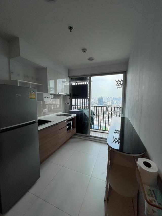 ให้เช่าคอนโดฟิวส์ ถนนจันทน์-สาทร จอดรถ1คัน ติดถนนใหญ่ เดินทางสะดวก ใกล้ทางด่วน ใกล้รถไฟฟ้าBTSสุรศักดิ์ ใกล้โซนสาทร-สีลม 5