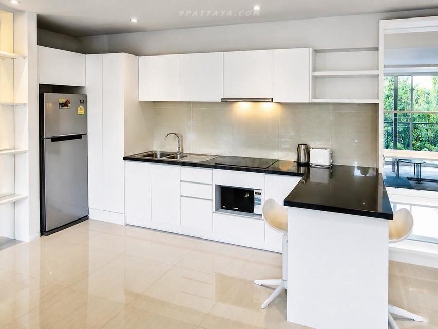 For Sale — 2-Bedroom Condo at Atlantis Condo Resort Jomtien, PattayaSpacious 2-bedroom condo for sale at Atlantis Condo Resort Jomtien 6