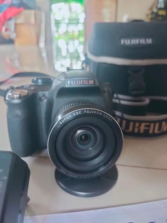 กล้อง Fujifilm finepix SL300 14MP Digital camera with 30x optical zoom