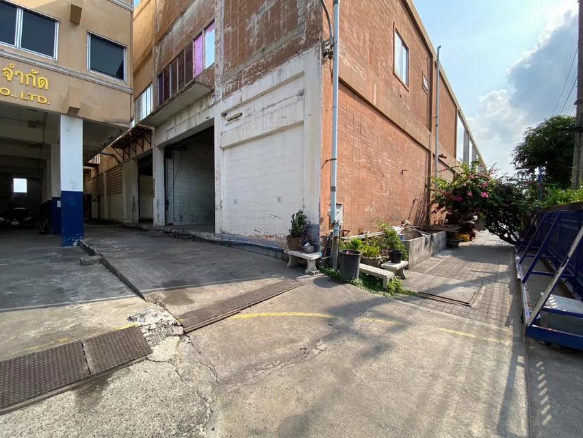 ขายโรงงานพร้อมอาคารสำนักงาน 6 ชั้น ถนนกิ่งแก้ว บางพลี สมุทรปราการ BRE25242 5