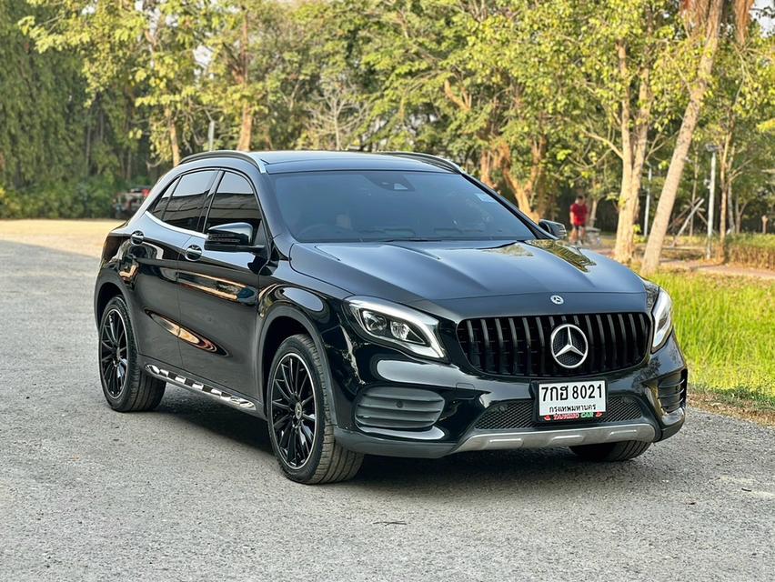 MERCEDES-BENZ GLA250 2.0 AMG Dynamic ปี2018