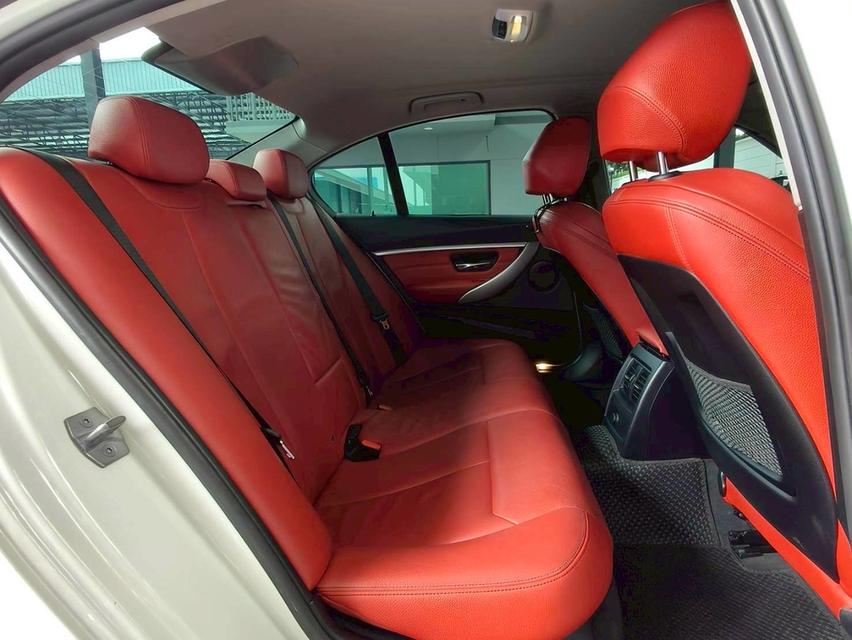 รหัสรถ KPM7997 ‼️BMW 330e Sport Plug-In Hybrid F30 ปี 2018 จด 20‼️  9