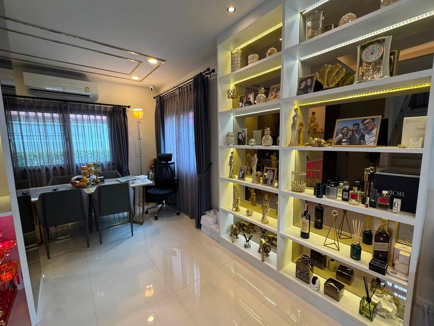 ขายบ้านเดี่ยว2 ชั้น โครงการ บริทาเนีย บางนา กม.12 หิวกระเป๋าพร้อมเข้าอยู่ 14
