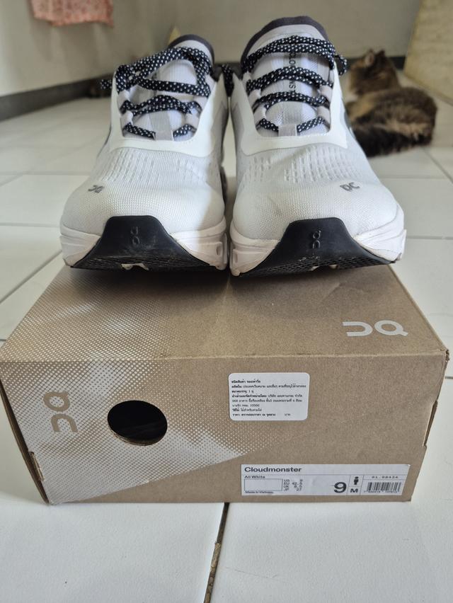 On Cloudmonster สีขาวใส่ลอง1ครั้ง  On Cloudnova Xสีดำยังไม่เคยใส่ 13