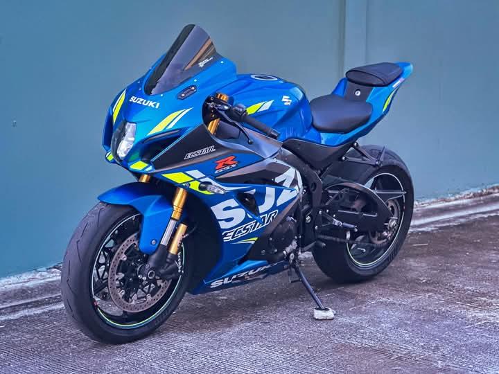 ขายมอเตอร์ไซค์ Suzuki GSX R1000 4