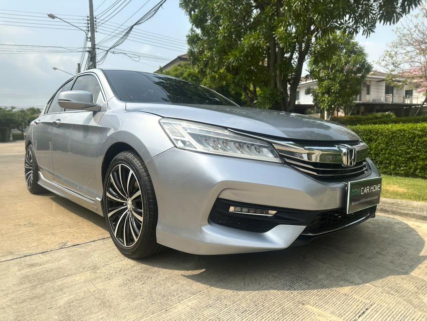 Honda Accord 2.0 EL minorchange AT ปี 2016