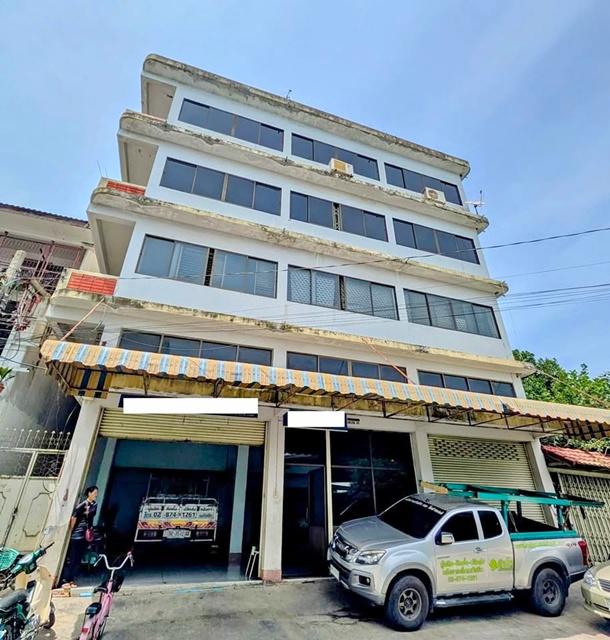 บางมด โลตัส พระราม 2 900 ม. 16 ห้องนอน ให้เช่าอพาร์ทเมนท์ 5 ชั้น 3 คูหา ตีทะลุกัน กว้าง ใหญ่ 48 ตร.วา. 960 ตร.ม