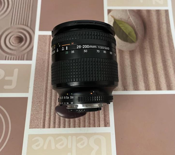 เลนส์มือสอง รุ่น Nikon AF 28-200mm f3.5-5.6 D 1