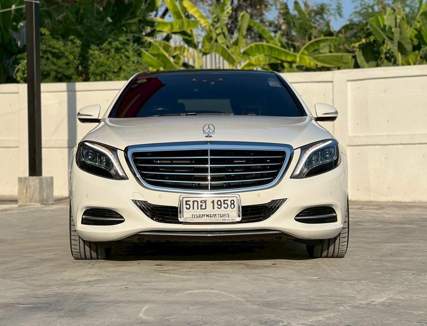 ปี 2017 BENZ S-CLASS, S500e เดียวป้ายแดงคู่มือบุ๊คเซอร์วิสครบ มีประกันภ้ยชั้น1 วิริยะ เหลือ