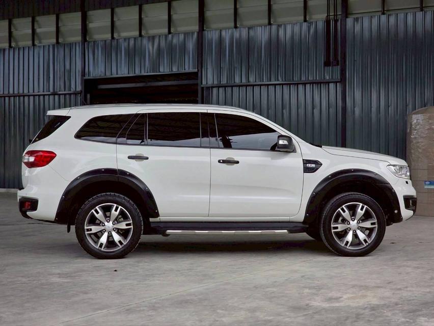 ขาย Ford Everest 2.2Titaninm+ ปี17