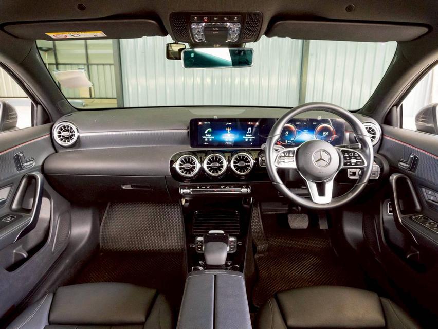 ดาวน์ 0% Mercedes Benz A200 Progressive ปี จด 2022 8