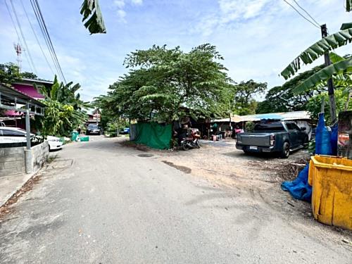 ขายที่ดินจัดสรรค์ 6 แปลง ซอยกรุงเทพกรีฑา ติดคลองลำลาง แปลงมุม (N.749) 5