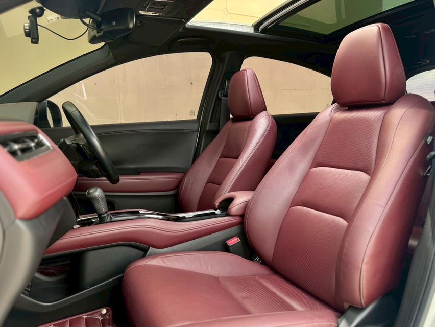 HONDA HRV 1.8  RS TOP SUNROOF (mnc)ปี 19 16